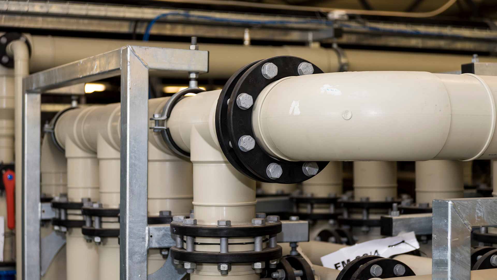 Tuyauterie industrielle de traitement des eaux