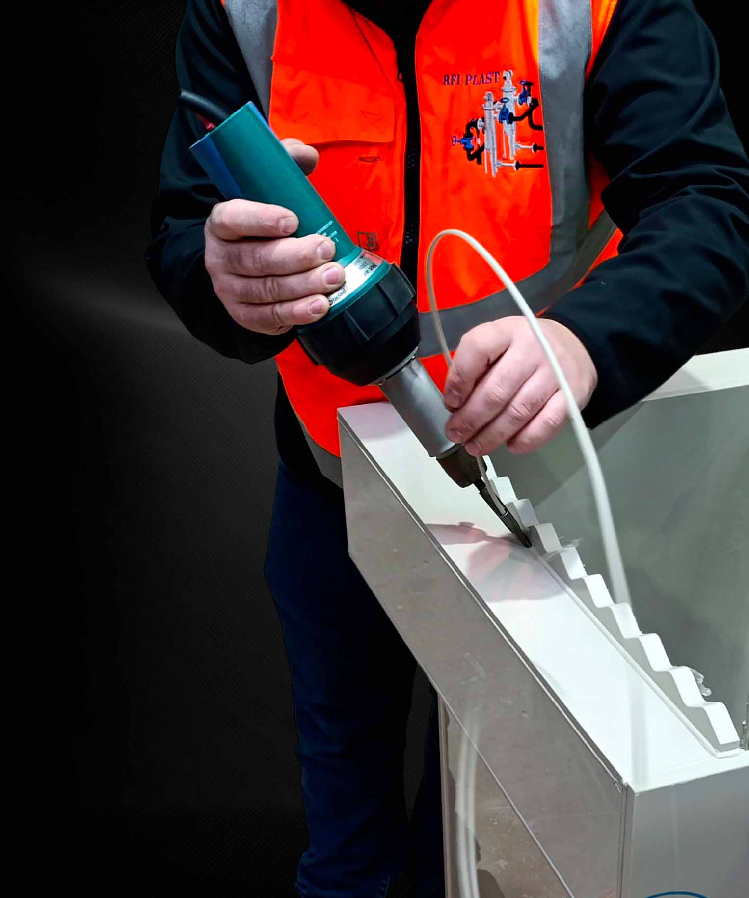 Équipements & Accessoires pour le Traitement de Surface